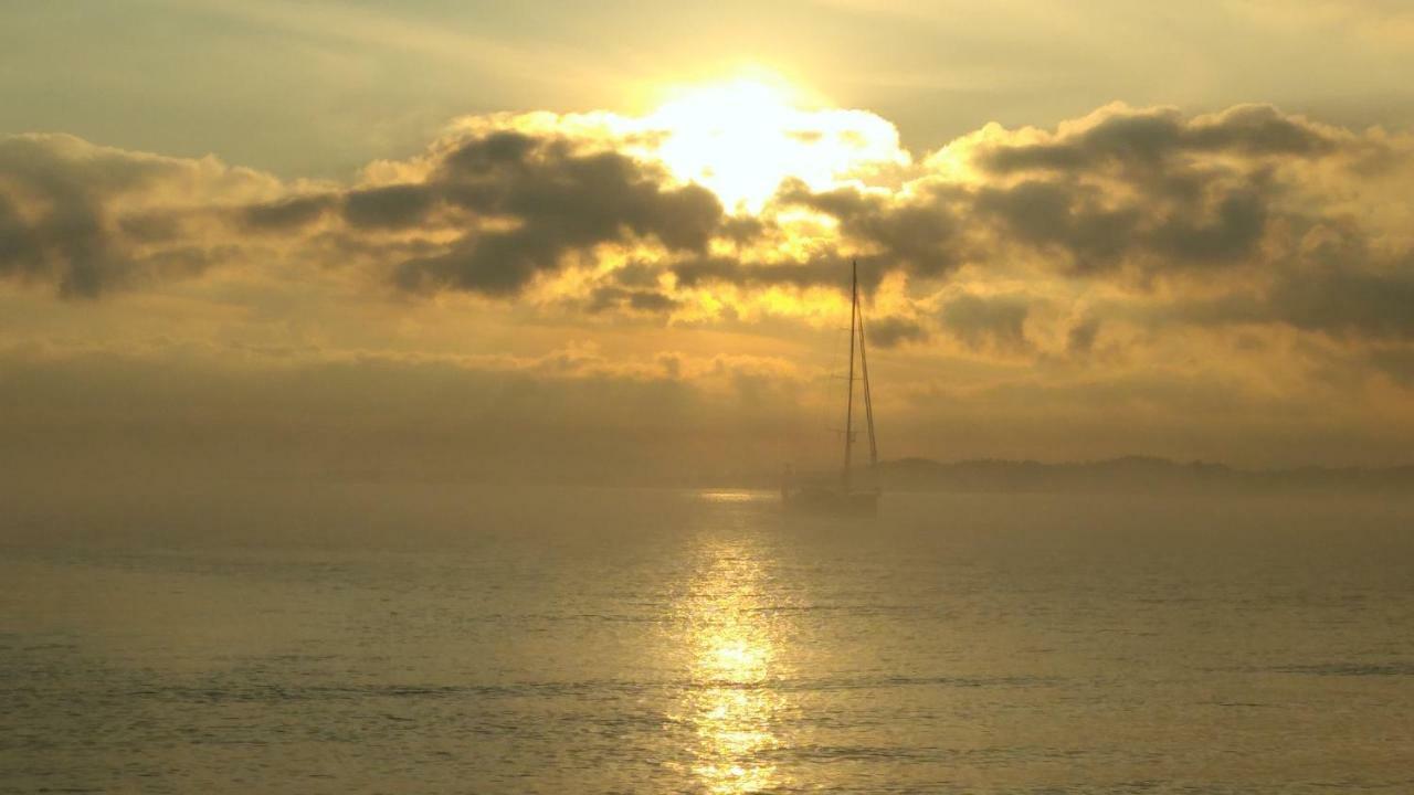فندق Golden Sunset بوكاري المظهر الخارجي الصورة